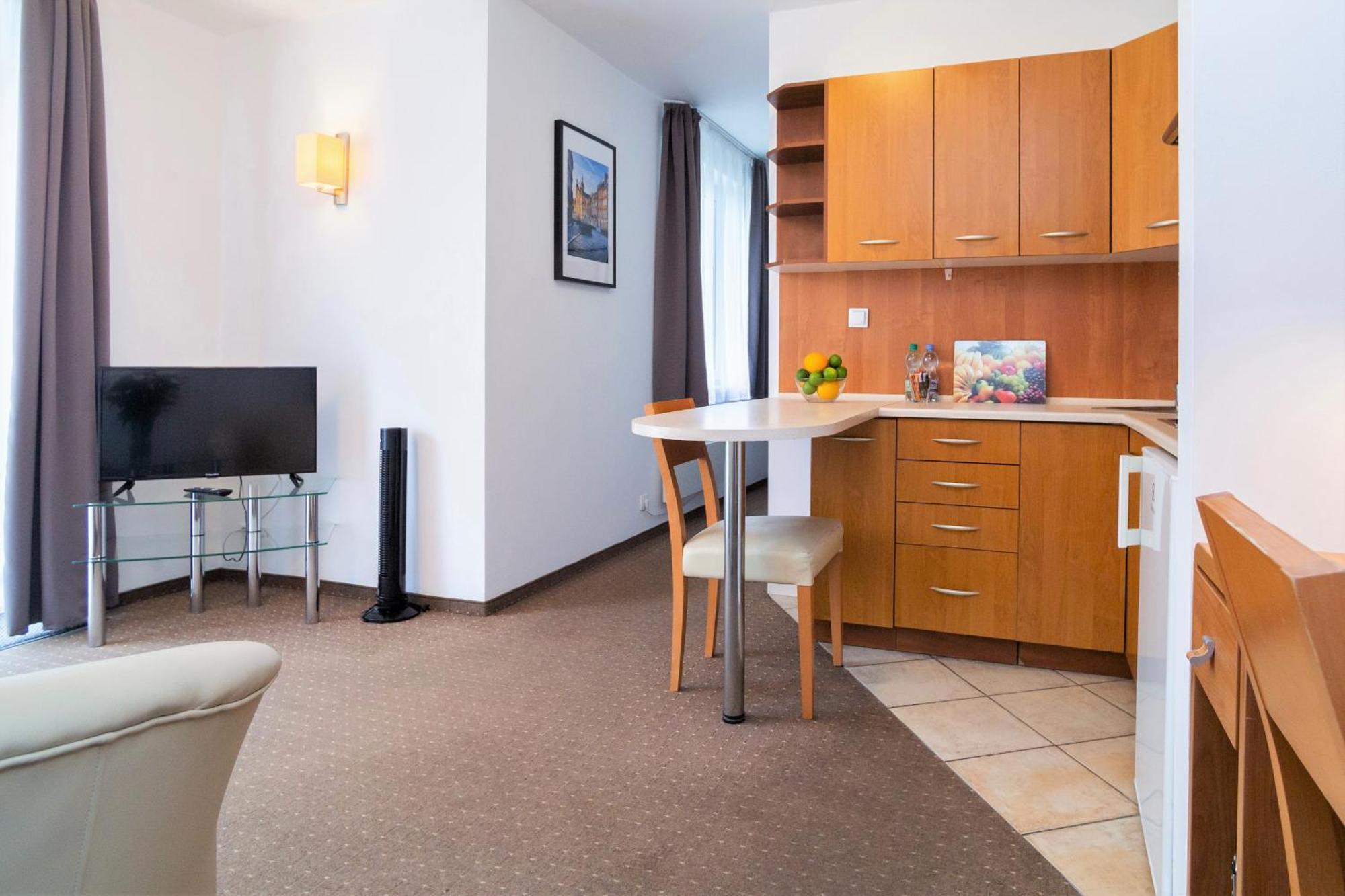 Aparthotel - Wilanow 2*